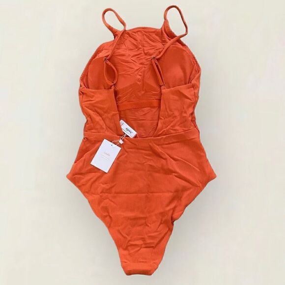 Andie The Asbury Ribed One Piece Swimsuit High neck Adjustable straps Size L NWT - Picture 3 of 9